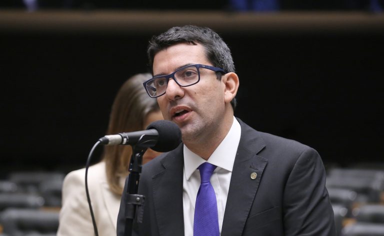 Deputado Marcelo Queiroz, relator da proposta. Foto: Kayo Magalhães / Câmara dos Deputados.