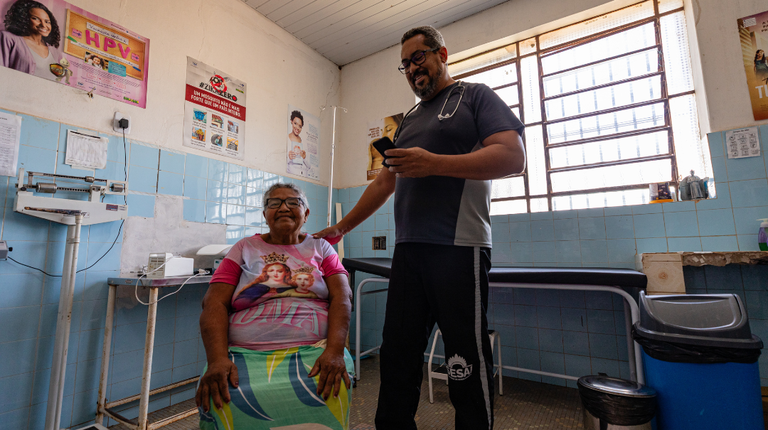 Atendimento em unidade de saúde. Foto de contexto: Layo Stambassi / MCom.